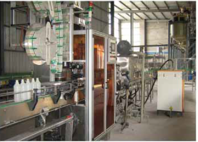 PVC և PET շշերի անջրանցիկ և ժանգոտաշող նեղացնող պիտակի մեքենա