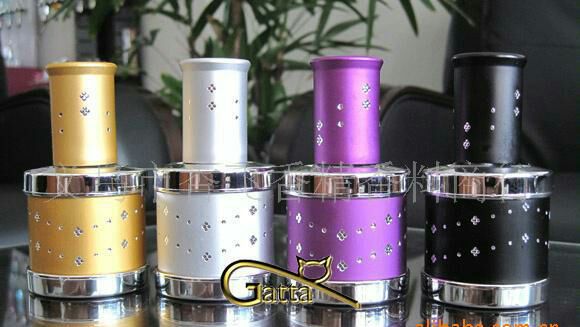 SUS304 Economy Ավտոմատ տոմատի սոուսի շշի սրվակի պիտակավորման մեքենա 20-90 պիտակի բարձրության համար