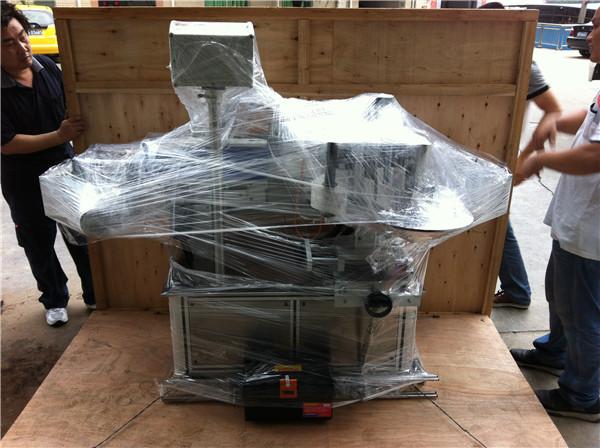 45 մ / րոպե արագության կպչուն պիտակի կիրառիչ Sqaure / կլոր / տափակ ջրի շշերի համար