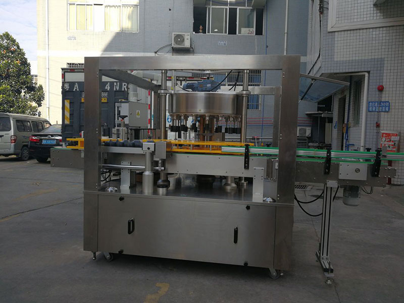 ավտոմատ պիտակների կիրառիչ մեքենայական սարքավորումներ