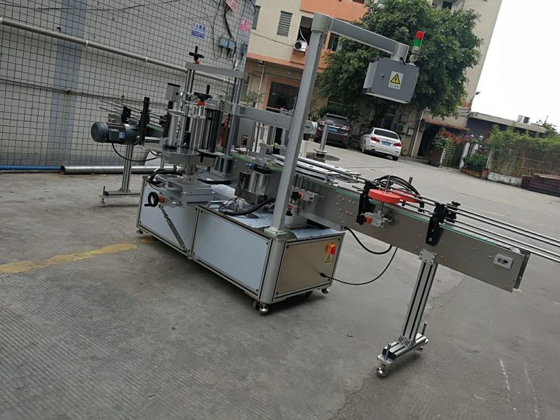 Չինաստան ինքնասոսնձվող պիտակների պիտակավորման մեքենա բարձր արագությամբ 200BS / րոպե մատակարարող